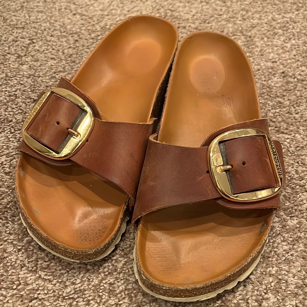 Birkenstock cognac big buckle size 37